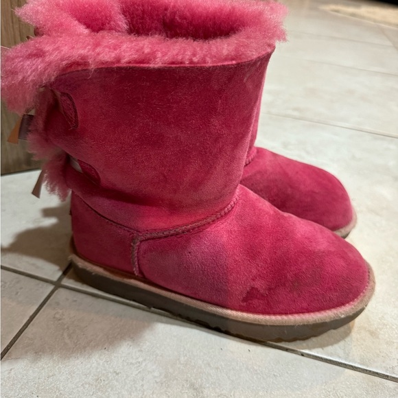 UGG Girls Bailey Bow II 1017394K Pink Round Toe Snow Boots - Size 3 - Picture 3 of 9